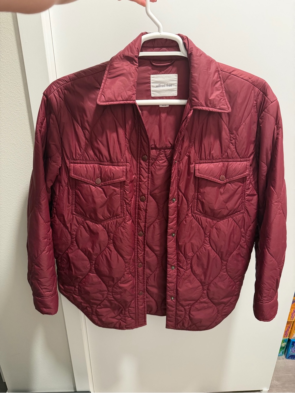 Aritzia wilfred Quilted Button-Front Jacket - Burgundy